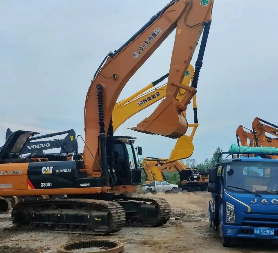 Caterpillar 330D - Pelle sur chenille: photos 2 Caterpillar 330D - Pelle sur chenille: photos 2
