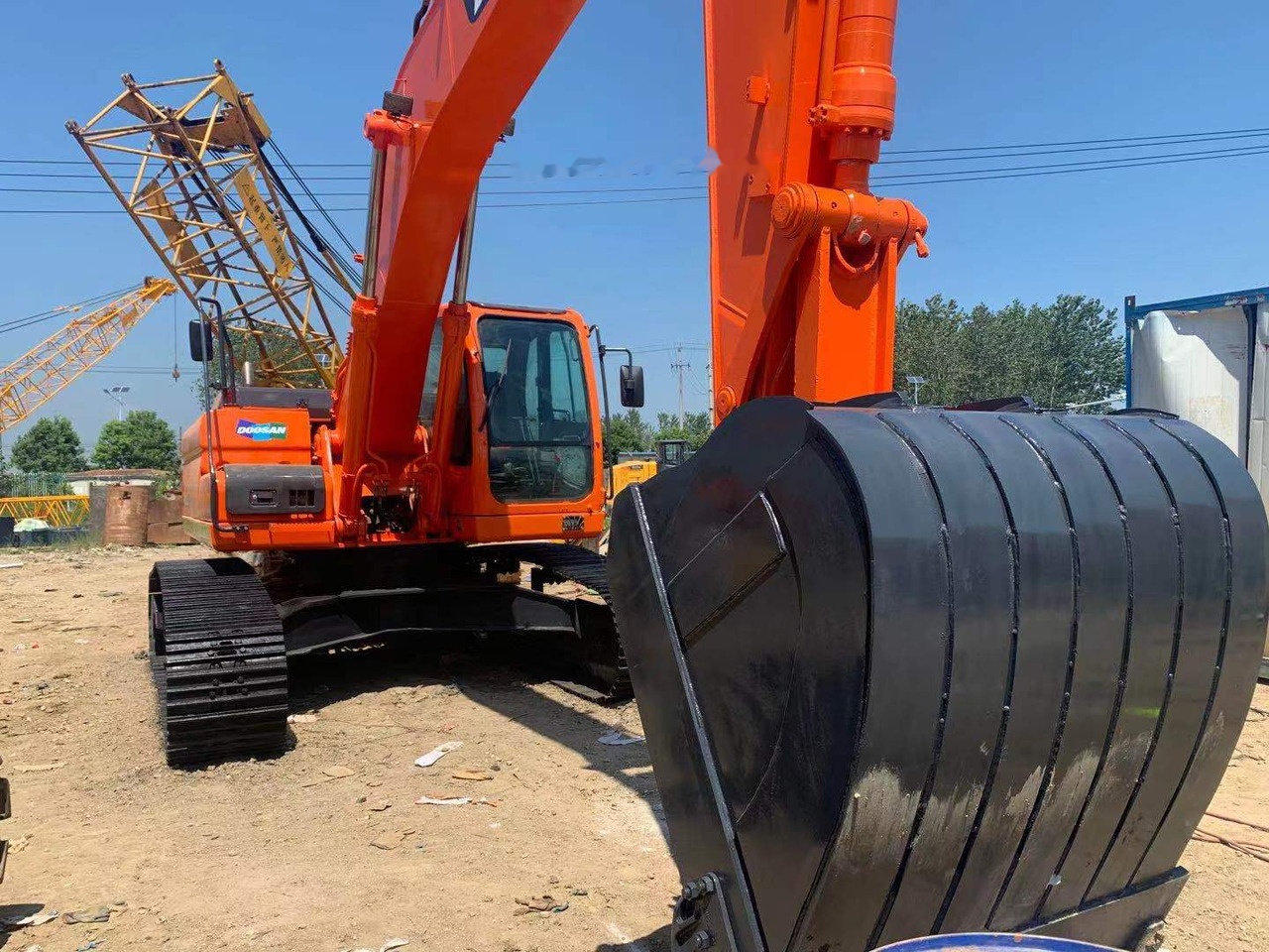 Doosan DX300 - Pelle sur chenille: photos 3 Doosan DX300 - Pelle sur chenille: photos 3