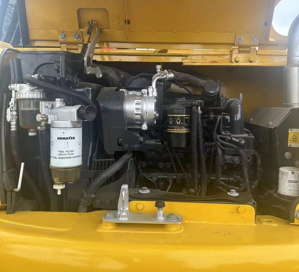 Komatsu PC70 - Mini pelle: photos 5 Komatsu PC70 - Mini pelle: photos 5