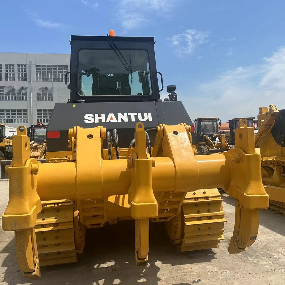 Shantui SD22 - Bulldozer: photos 1 Shantui SD22 - Bulldozer: photos 1