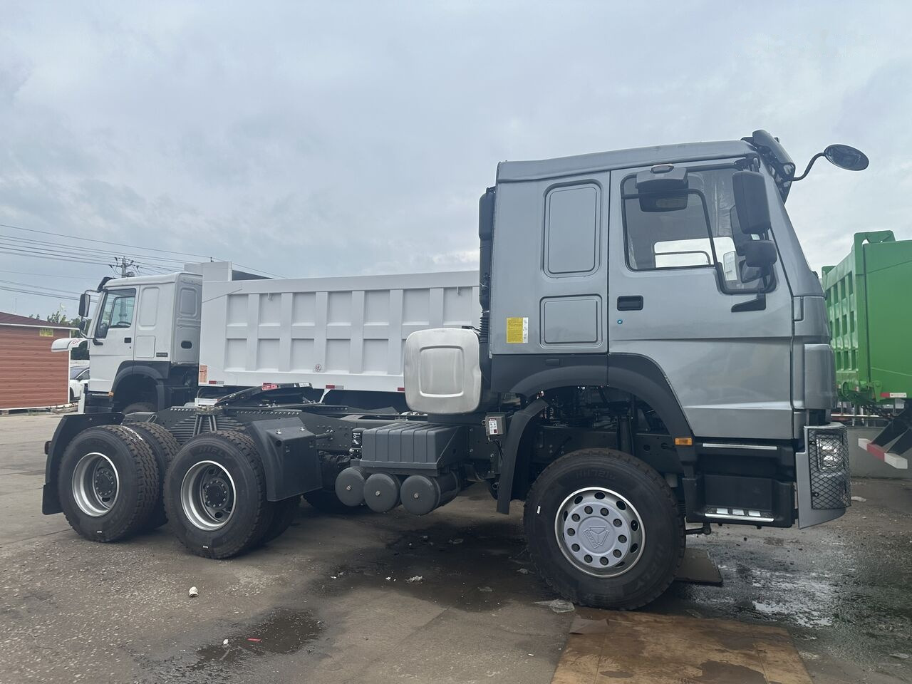 Howo - Tracteur routier: photos 2 Howo - Tracteur routier: photos 2