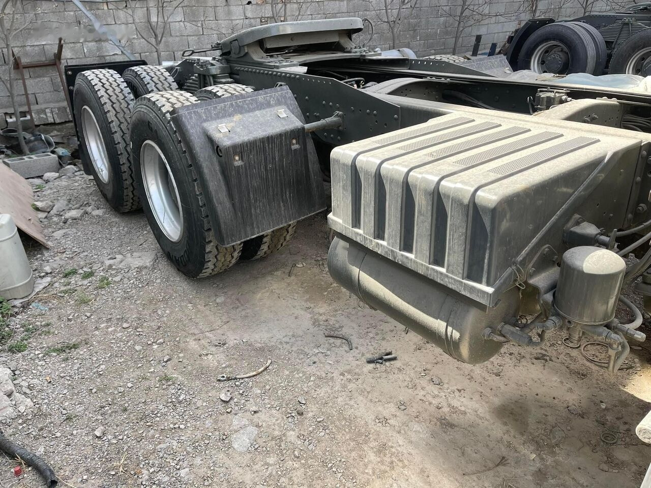 Tracteur routier Howo Used 371 6X4: photos 7 Tracteur routier Howo Used 371 6X4: photos 7