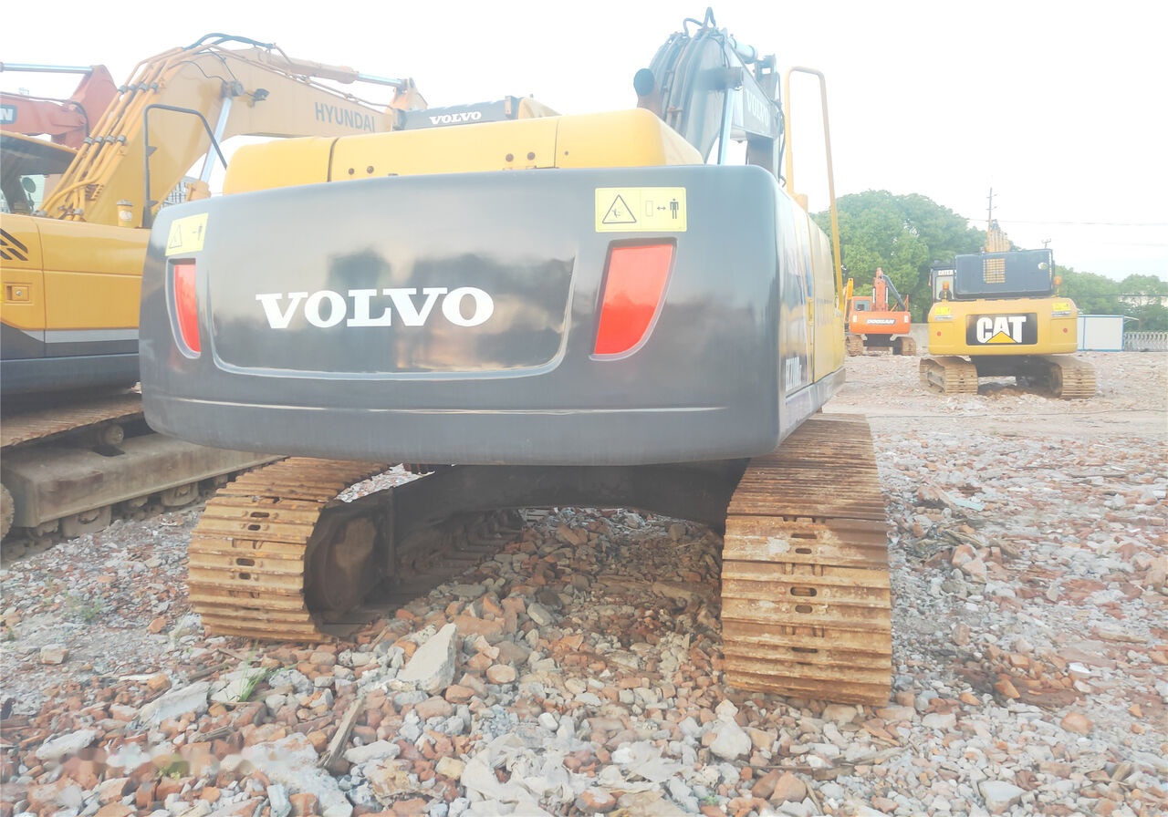 Volvo EC210BLC - Pelle sur chenille: photos 3 Volvo EC210BLC - Pelle sur chenille: photos 3