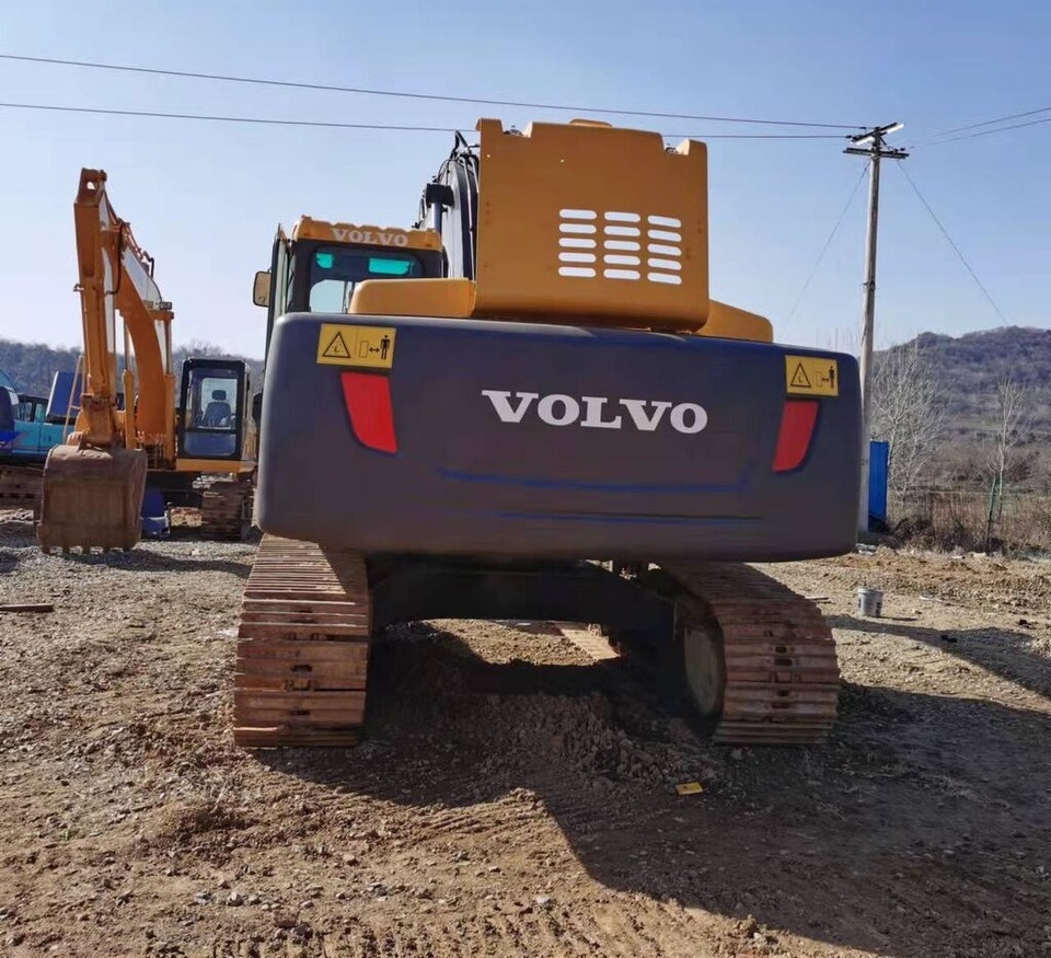 Volvo EC240LC - Pelle sur chenille: photos 5 Volvo EC240LC - Pelle sur chenille: photos 5