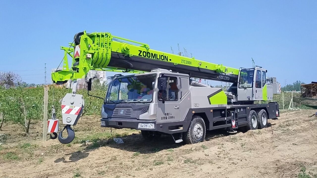 Zoomlion ZTC300V Crane - Grue mobile: photos 3 Zoomlion ZTC300V Crane - Grue mobile: photos 3