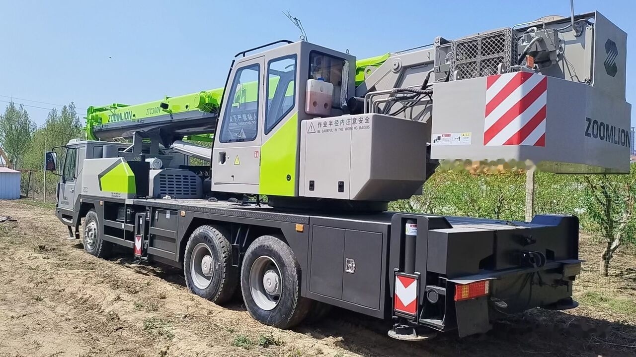 Zoomlion ZTC300V Crane - Grue mobile: photos 4 Zoomlion ZTC300V Crane - Grue mobile: photos 4