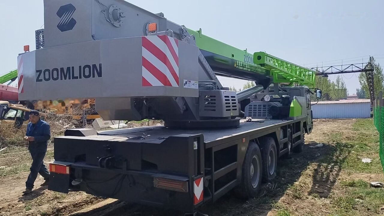 Zoomlion ZTC300V Crane - Grue mobile: photos 5 Zoomlion ZTC300V Crane - Grue mobile: photos 5