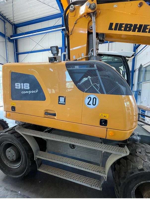 Liebherr A 918 Compact Likufix SW 48 - Pelle sur pneus: photos 5 Liebherr A 918 Compact Likufix SW 48 - Pelle sur pneus: photos 5
