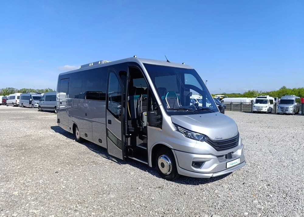 Iveco Daily - Minibus, Transport de personnes: photos 1 Iveco Daily - Minibus, Transport de personnes: photos 1