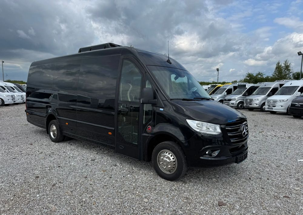 Minibus, Transport de personnes neuf Mercedes-Benz Sprinter 517
