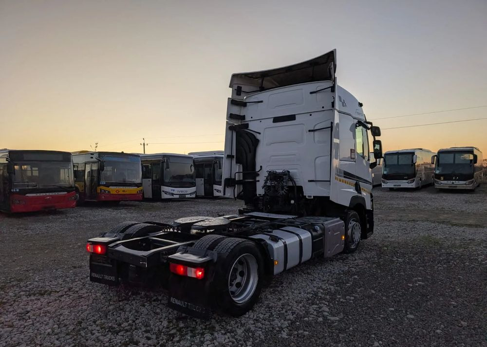 Renault T440 - Tracteur routier: photos 5 Renault T440 - Tracteur routier: photos 5