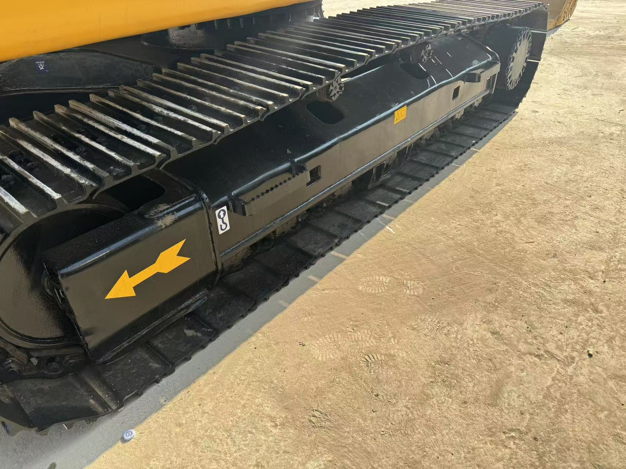 Pelle sur chenille CAT 320CL: photos 7