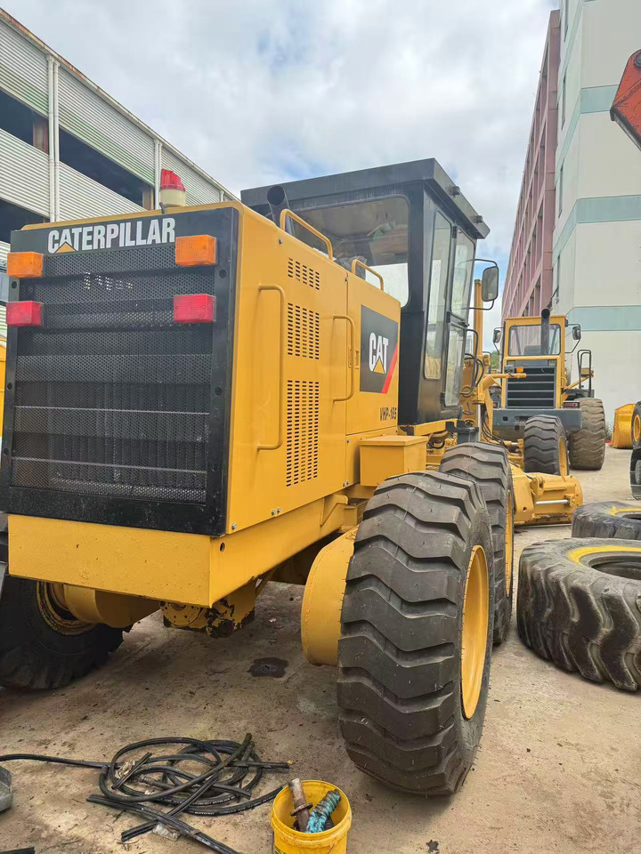 CATERPILLAR 140H - Niveleuse: photos 5 CATERPILLAR 140H - Niveleuse: photos 5