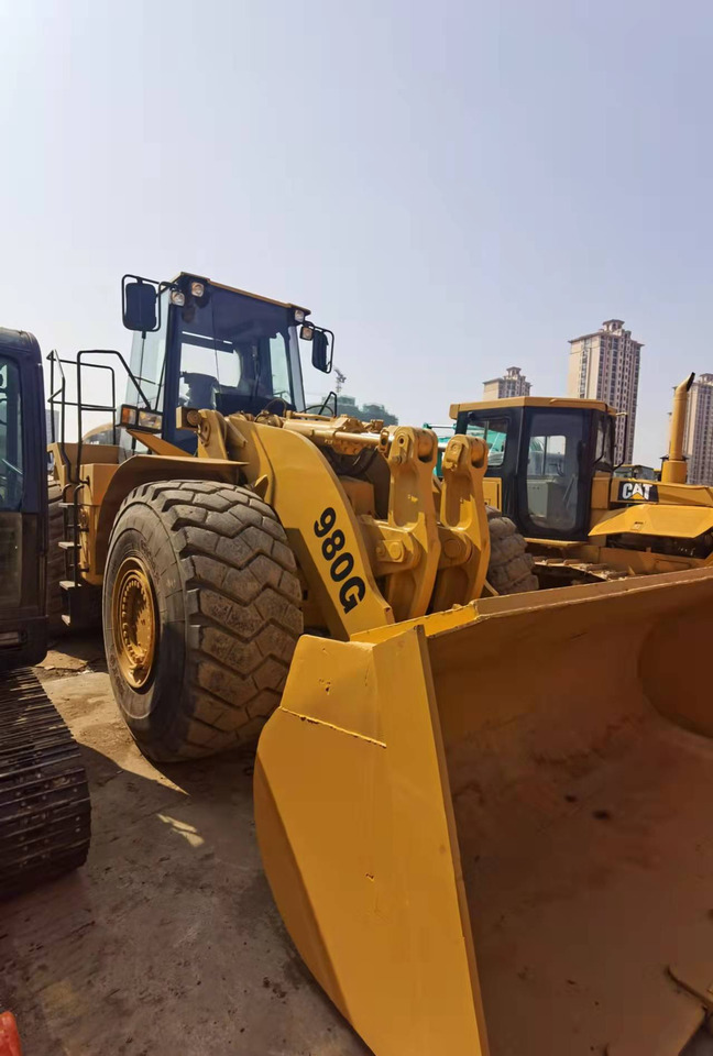 CATERPILLAR 980G - Chargeuse sur pneus: photos 2 CATERPILLAR 980G - Chargeuse sur pneus: photos 2