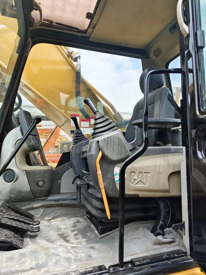 CATERPILLAR CAT 336D2L 336D - Pelle sur chenille: photos 4 CATERPILLAR CAT 336D2L 336D - Pelle sur chenille: photos 4