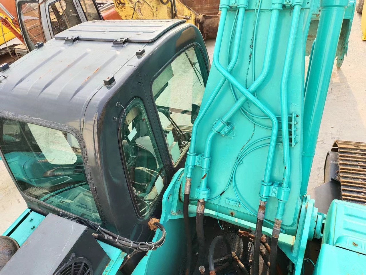 KOBELCO SK350LC-8 - Pelle sur chenille: photos 3 KOBELCO SK350LC-8 - Pelle sur chenille: photos 3