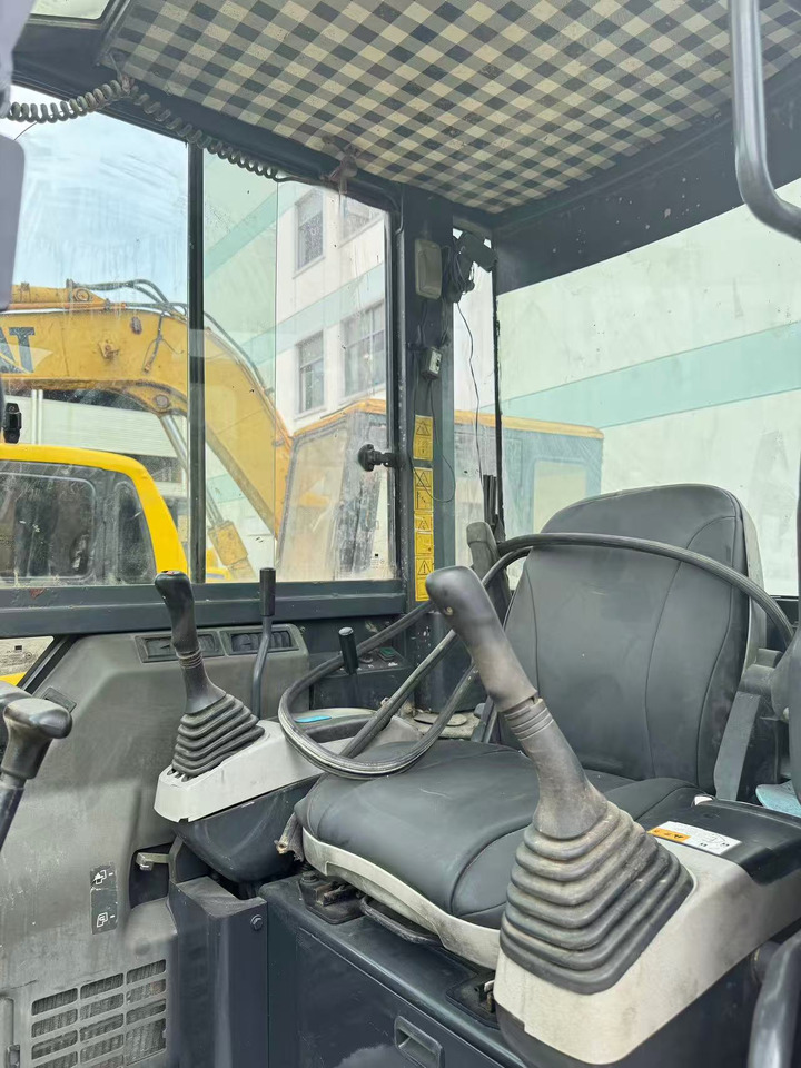 KOMATSU PC55 PC55MR PC56 PC60 - Mini pelle: photos 3 KOMATSU PC55 PC55MR PC56 PC60 - Mini pelle: photos 3