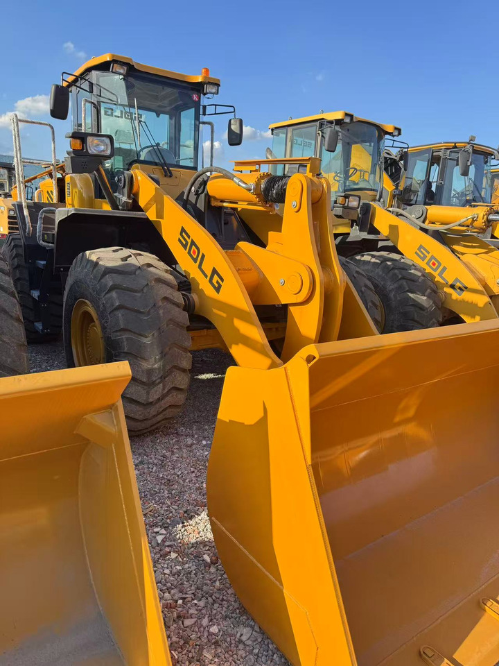 SDLG LG968L - Chargeuse sur pneus: photos 3 SDLG LG968L - Chargeuse sur pneus: photos 3