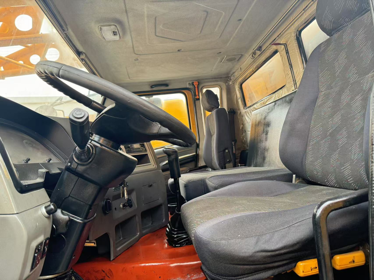 XCMG XCT80 - Grue mobile: photos 3 XCMG XCT80 - Grue mobile: photos 3