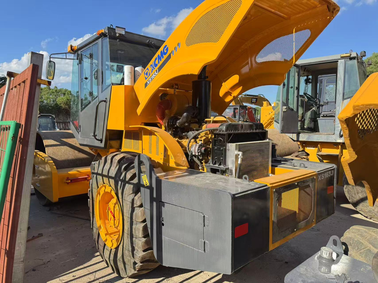 XCMG XS163J - Rouleau compresseur: photos 3 XCMG XS163J - Rouleau compresseur: photos 3