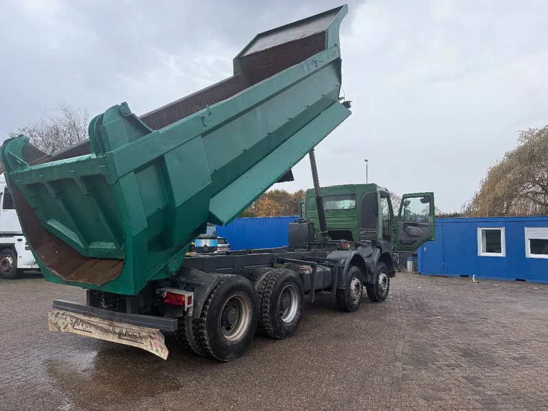 Renault Kerax 420 Manual pump - Camion benne: photos 4 Renault Kerax 420 Manual pump - Camion benne: photos 4