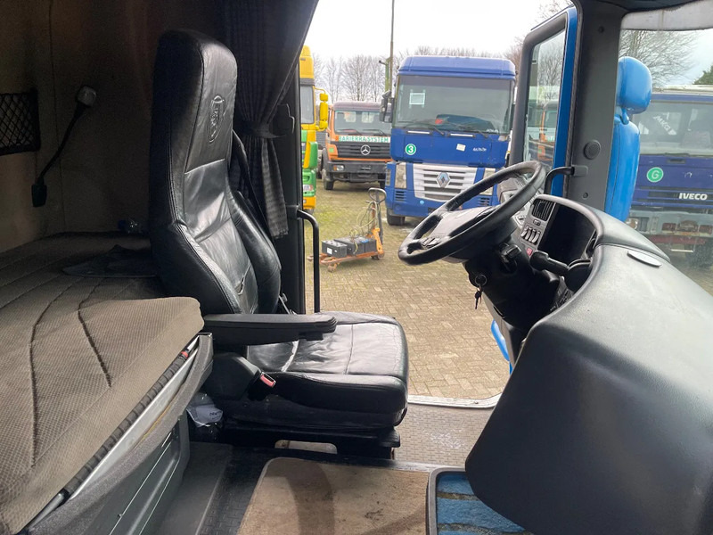 Photo d'intérieur 3: Tracteur routier Scania R560 V8 Tractor unit