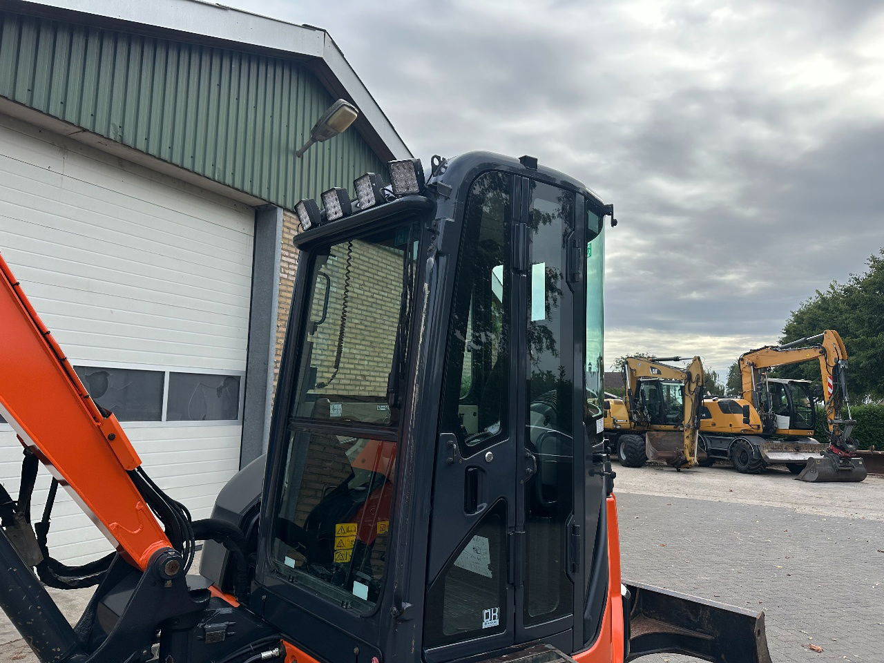 Hitachi ZX52U-3 CLR - Mini pelle: photos 4 Hitachi ZX52U-3 CLR - Mini pelle: photos 4