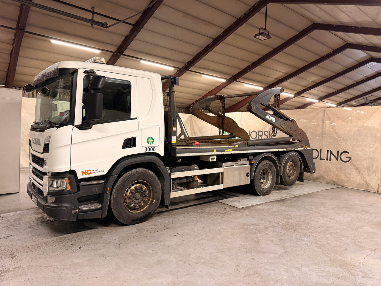 Scania P410 - Camion multibenne: photos 1 Scania P410 - Camion multibenne: photos 1
