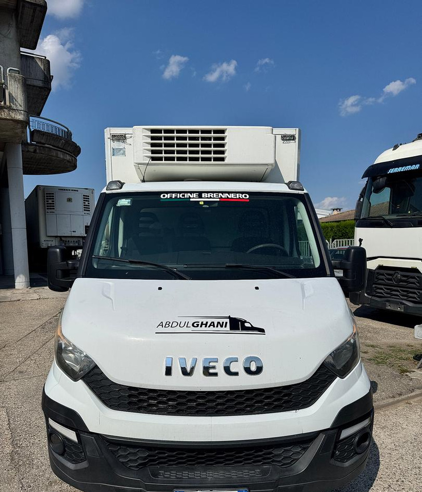 IVECO DAILY 35S15 - FRIGO FRC - PATENTE B - Utilitaire frigorifique: photos 3 IVECO DAILY 35S15 - FRIGO FRC - PATENTE B - Utilitaire frigorifique: photos 3