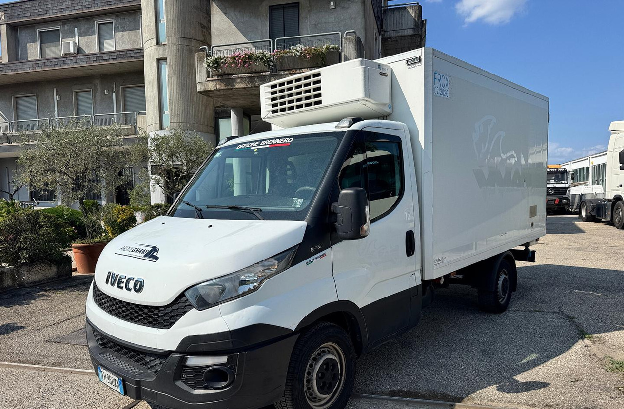 IVECO DAILY 35S15 - FRIGO FRC - PATENTE B - Utilitaire frigorifique: photos 1 IVECO DAILY 35S15 - FRIGO FRC - PATENTE B - Utilitaire frigorifique: photos 1