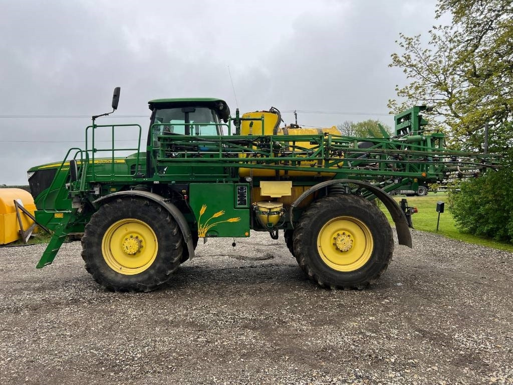 John Deere R4040i - Pulvé automoteur: photos 5 John Deere R4040i - Pulvé automoteur: photos 5