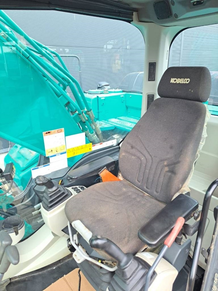 Pelle sur chenille Kobelco SK 210-10: photos 16