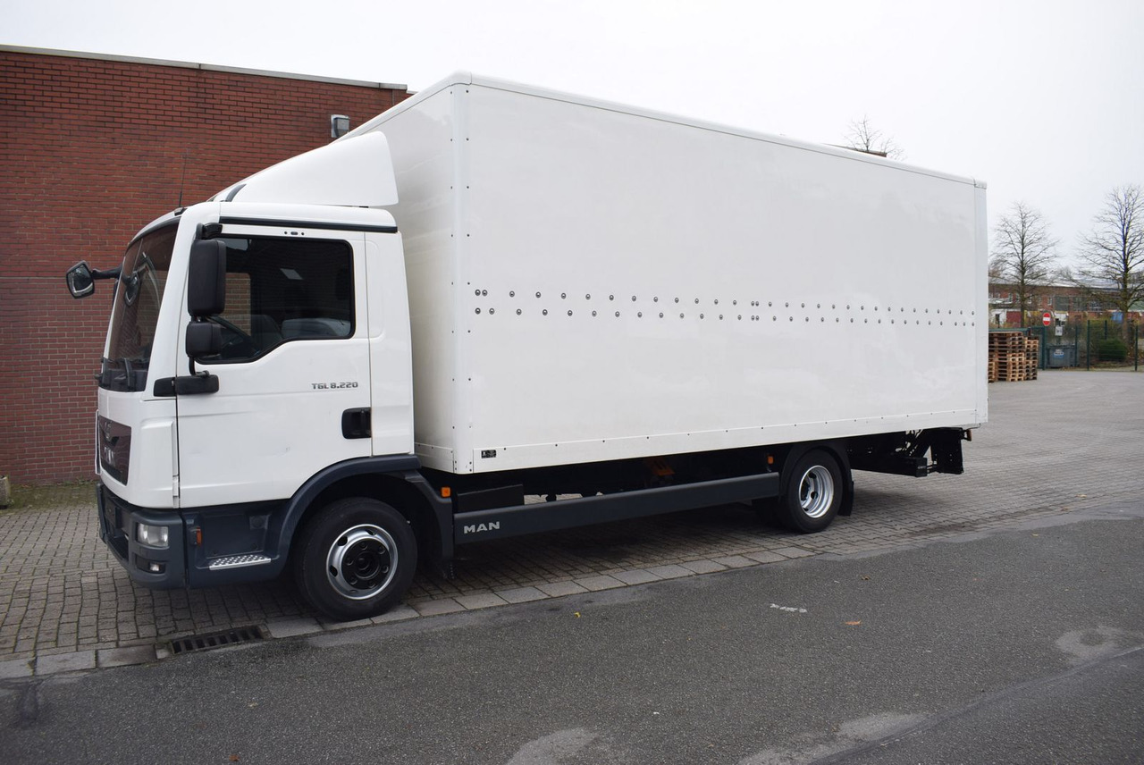 MAN TGL 8.220 Koffer LBW Klima EURO6 Luftfederung - Fourgon grand volume: photos 2 MAN TGL 8.220 Koffer LBW Klima EURO6 Luftfederung - Fourgon grand volume: photos 2