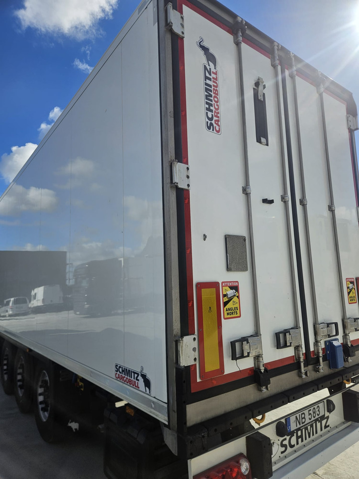 SCHMITZ CARGOBULL SKO 24/L - FP 60 ThermoKing SLXi300 - Semi-remorque frigorifique: photos 4 SCHMITZ CARGOBULL SKO 24/L - FP 60 ThermoKing SLXi300 - Semi-remorque frigorifique: photos 4