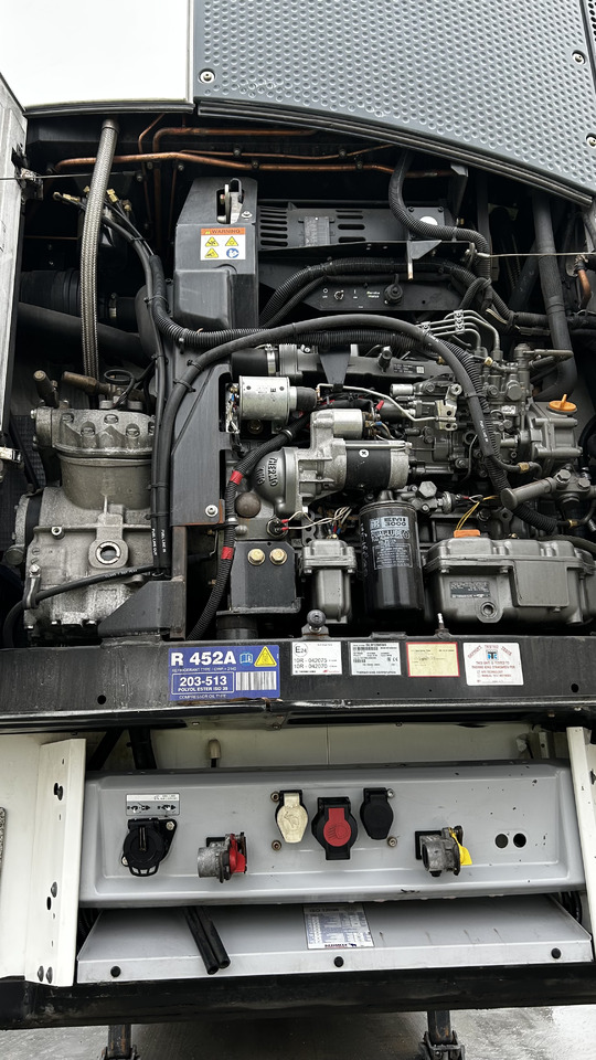 SCHMITZ SKO 24 - Semi-remorque frigorifique: photos 3 SCHMITZ SKO 24 - Semi-remorque frigorifique: photos 3