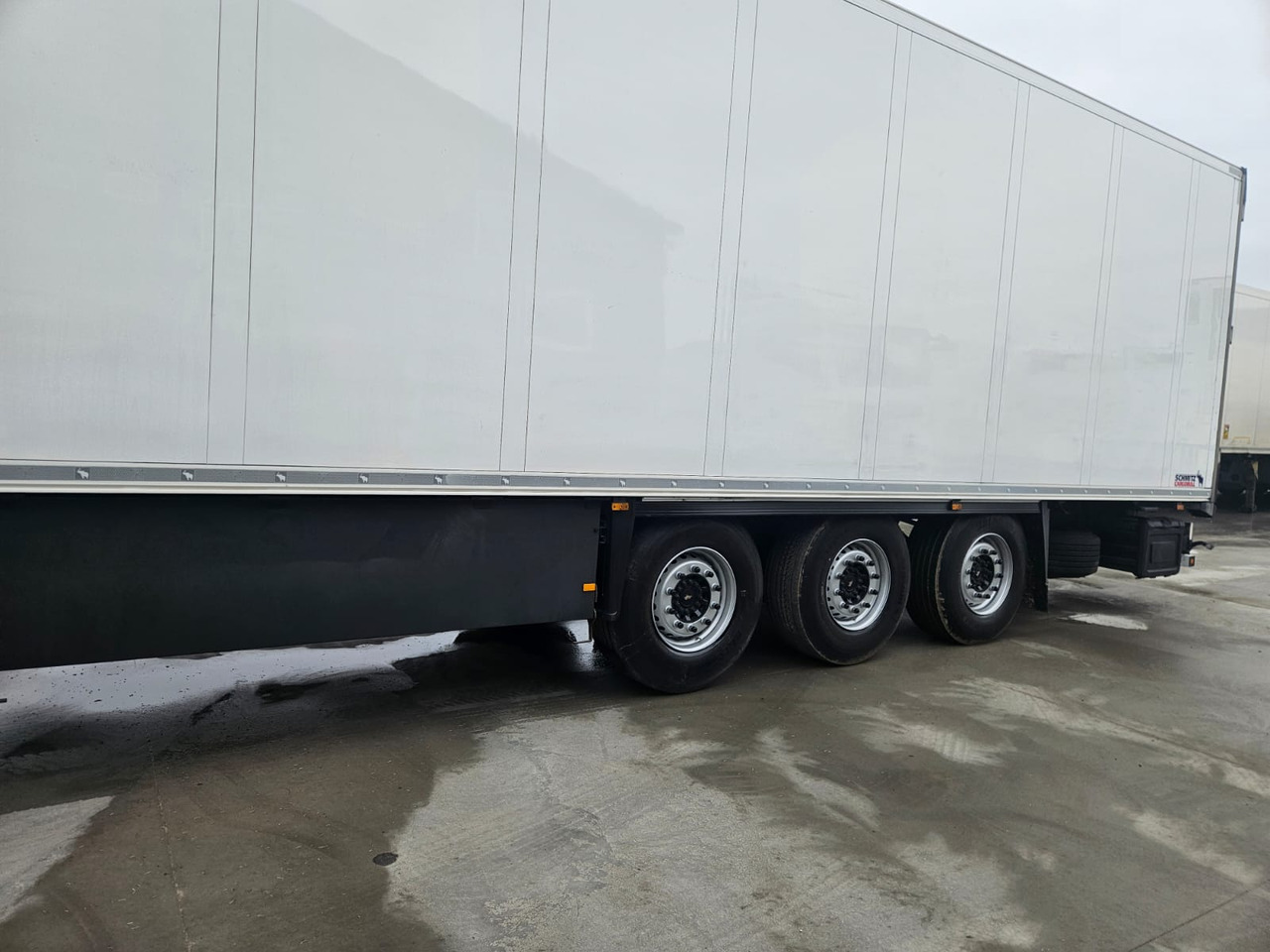SCHMITZ SKO Carrier Vector 1550 - Semi-remorque frigorifique: photos 3 SCHMITZ SKO Carrier Vector 1550 - Semi-remorque frigorifique: photos 3