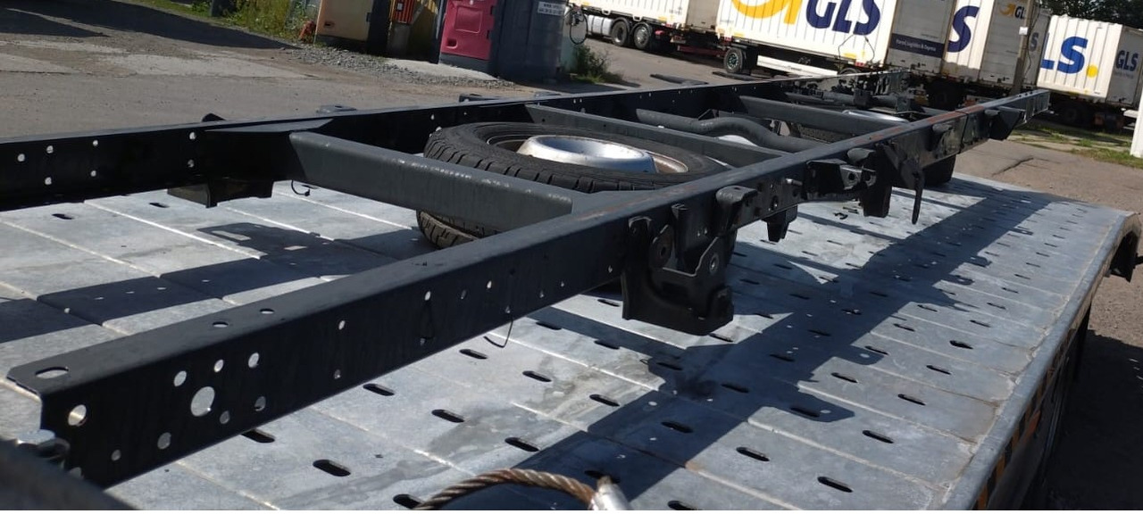 GOŁA RAMA IVECO DAILY 35S11 NR 725/095 - Frame/ Châssis pour Véhicule utilitaire: photos 4 GOŁA RAMA IVECO DAILY 35S11 NR 725/095 - Frame/ Châssis pour Véhicule utilitaire: photos 4