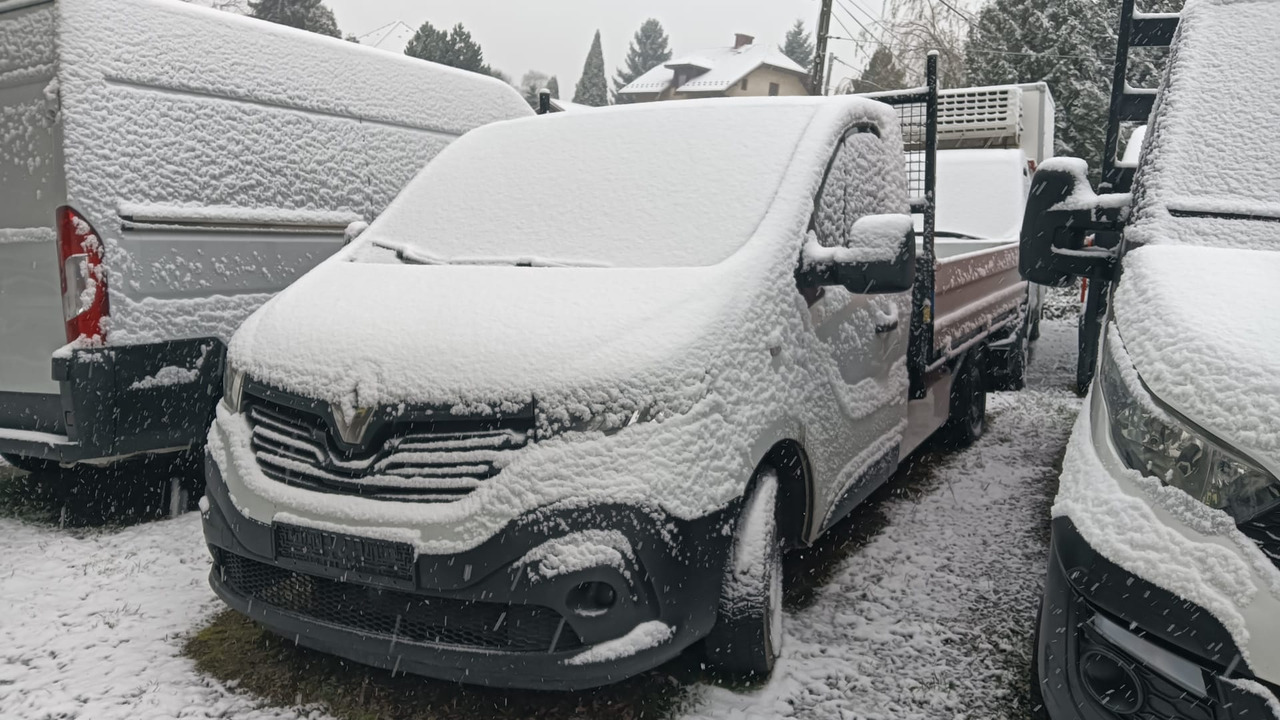 RENAULT TRAFIC WYWROTKA KIPER Z NAJAZDAMI NR 857 - Utilitaire benne: photos 1 RENAULT TRAFIC WYWROTKA KIPER Z NAJAZDAMI NR 857 - Utilitaire benne: photos 1