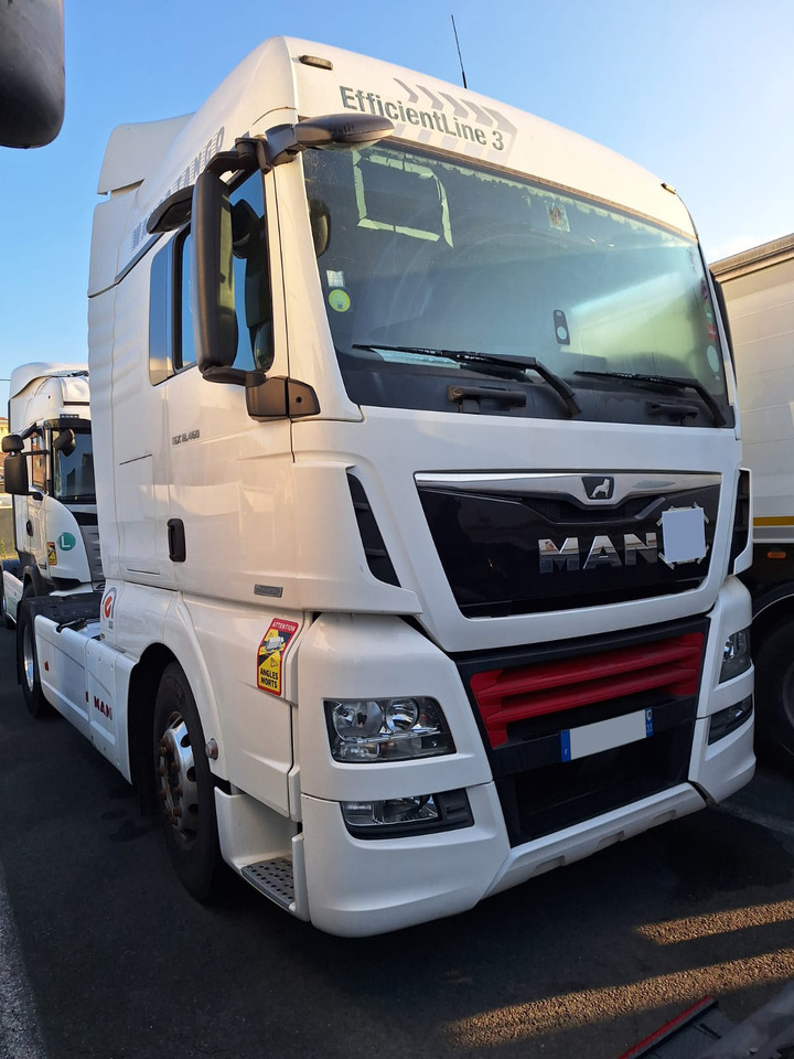 MAN TGX 18.460 - Tracteur routier: photos 2 MAN TGX 18.460 - Tracteur routier: photos 2