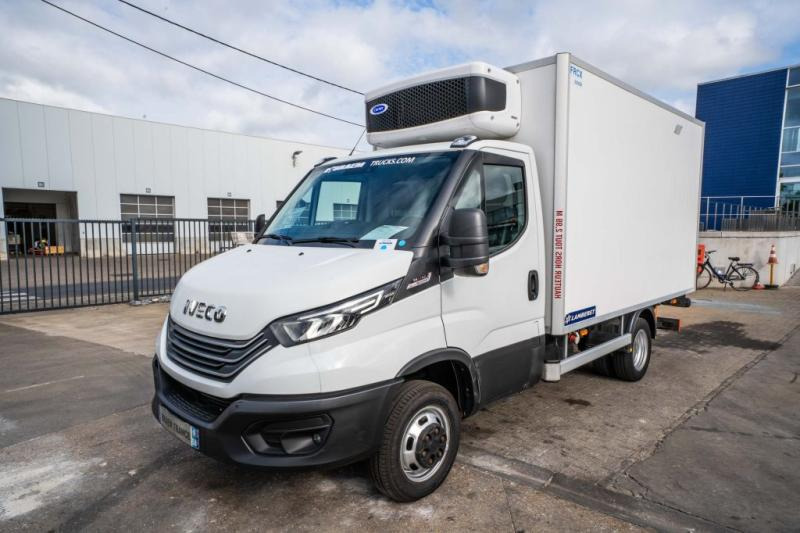 Iveco DAILY 35C180 HI MATIC+CARRIER XERIOS 5+ DHOLLANDIA - Utilitaire frigorifique: photos 1 Iveco DAILY 35C180 HI MATIC+CARRIER XERIOS 5+ DHOLLANDIA - Utilitaire frigorifique: photos 1