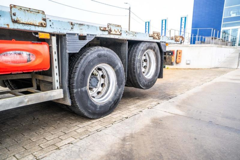 Camion plateau Renault LANDER 460 DXI -6X2+10 pneus/tires+INTARDER: photos 9 Camion plateau Renault LANDER 460 DXI -6X2+10 pneus/tires+INTARDER: photos 9