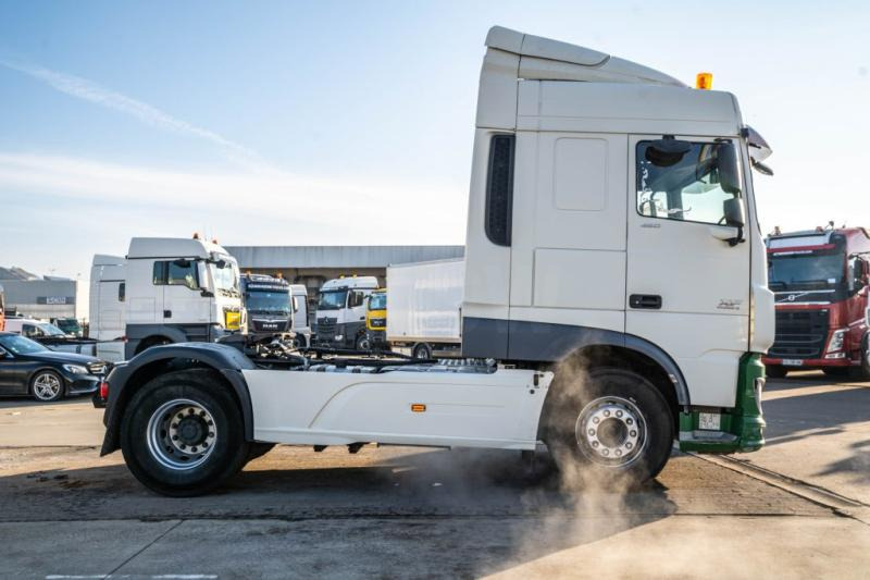 DAF XF 460 + HYDRAULIQUE (50Ton) - Tracteur routier: photos 3 DAF XF 460 + HYDRAULIQUE (50Ton) - Tracteur routier: photos 3