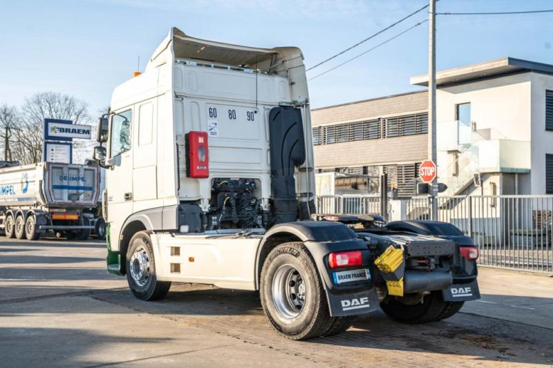 DAF XF 460 + HYDRAULIQUE (50Ton) - Tracteur routier: photos 5 DAF XF 460 + HYDRAULIQUE (50Ton) - Tracteur routier: photos 5