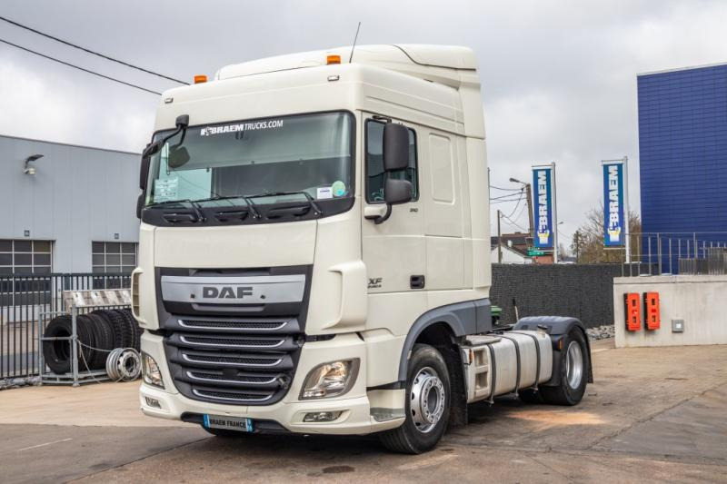 DAF XF 510 +Intarder+50Ton. - Tracteur routier: photos 1 DAF XF 510 +Intarder+50Ton. - Tracteur routier: photos 1