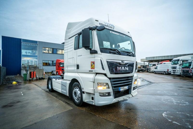 Tracteur routier MAN TGX 18.470 XLX + INTARDER: photos 8 Tracteur routier MAN TGX 18.470 XLX + INTARDER: photos 8