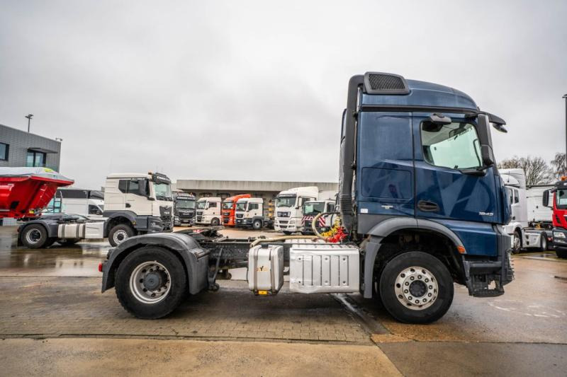 Mercedes AROCS 1843 LS ( NO ACTROS)+BIG AXLE +HYDR. - Tracteur routier: photos 3 Mercedes AROCS 1843 LS ( NO ACTROS)+BIG AXLE +HYDR. - Tracteur routier: photos 3