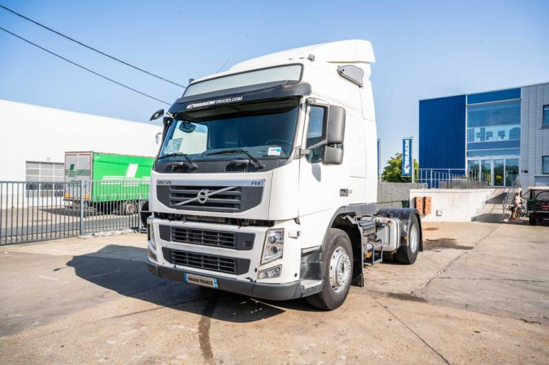 Volvo FM (FH) 460 GLOB +VOITH+KIPHYDR. - Tracteur routier: photos 1 Volvo FM (FH) 460 GLOB +VOITH+KIPHYDR. - Tracteur routier: photos 1