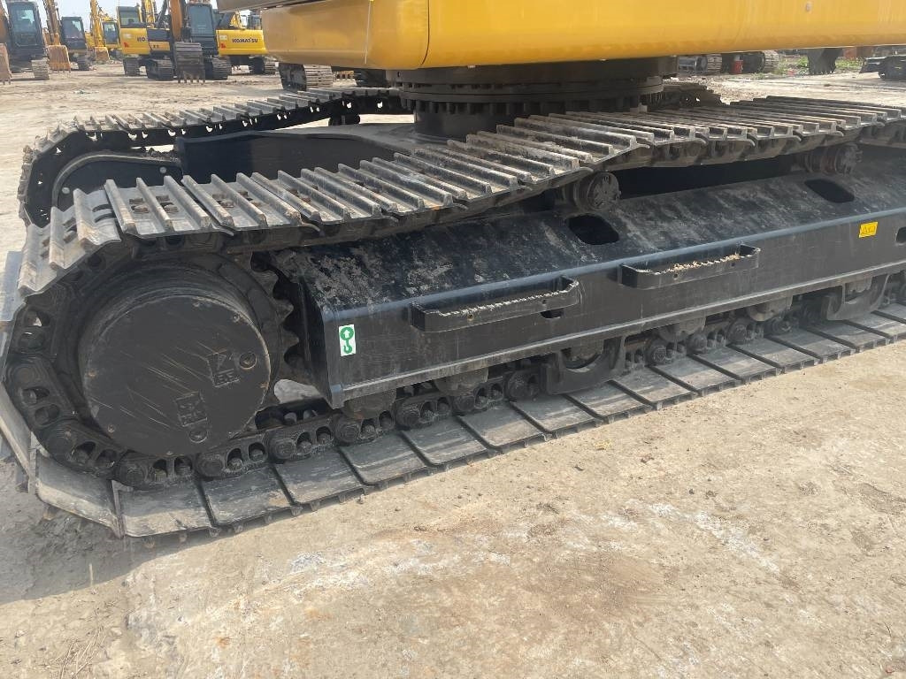 CAT 323GC - Pelle sur chenille: photos 4 CAT 323GC - Pelle sur chenille: photos 4