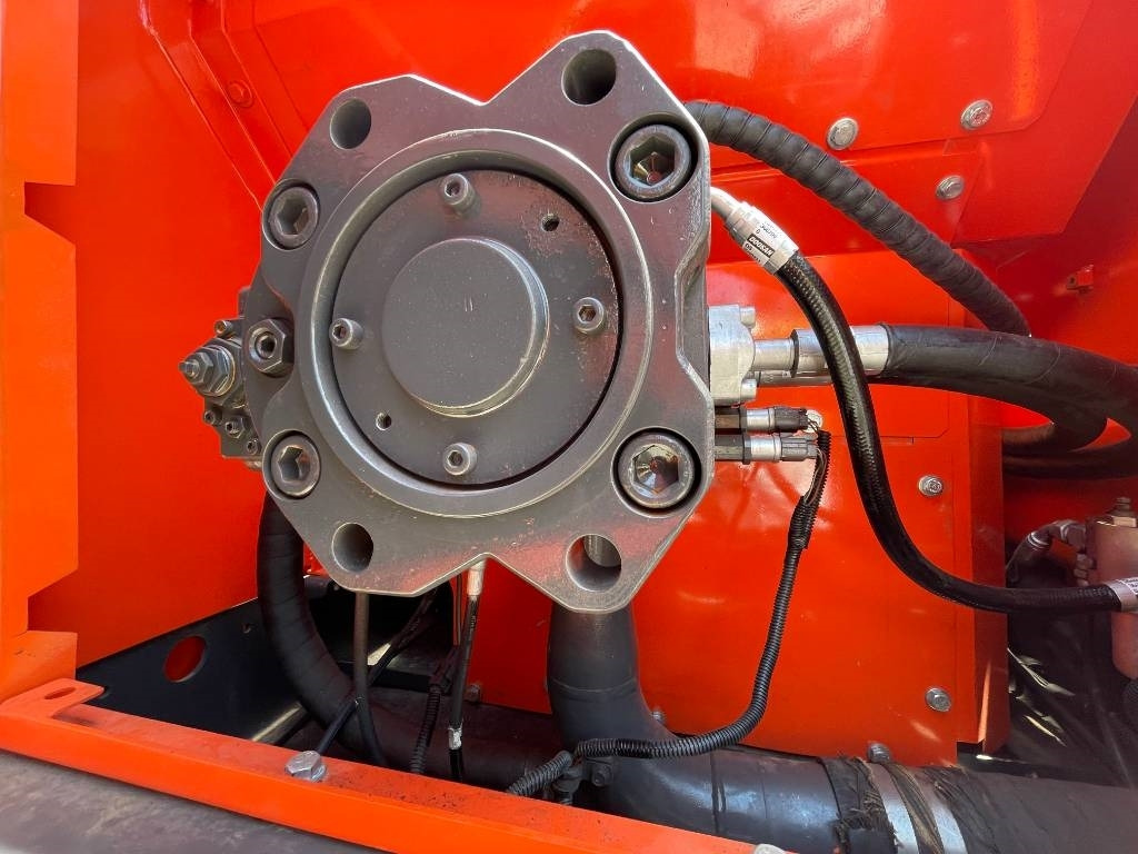 Doosan DX 300 LC - Pelle sur chenille: photos 5 Doosan DX 300 LC - Pelle sur chenille: photos 5