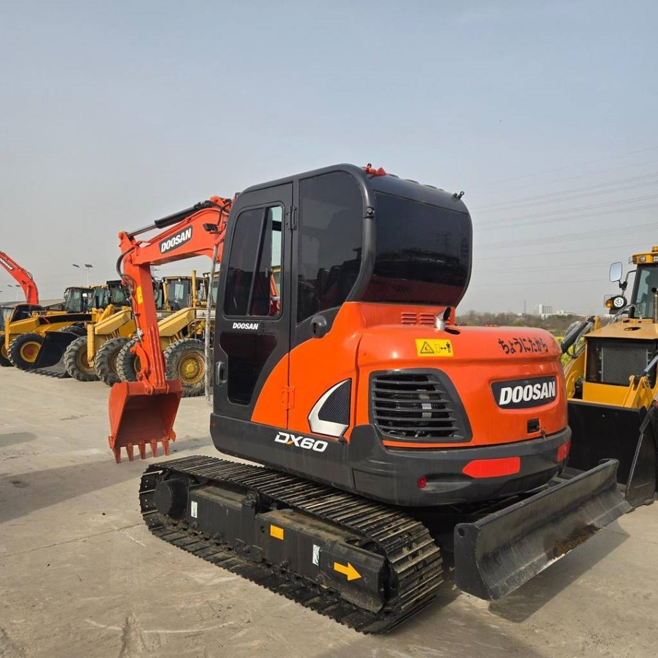 Doosan DX 60  - Mini pelle: photos 2 Doosan DX 60  - Mini pelle: photos 2